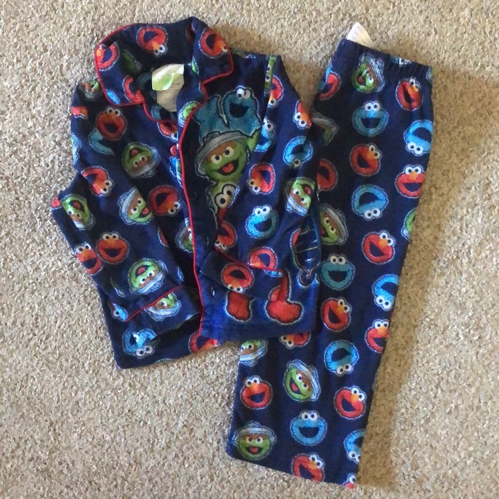 3T Sesame Street flannel PJ set